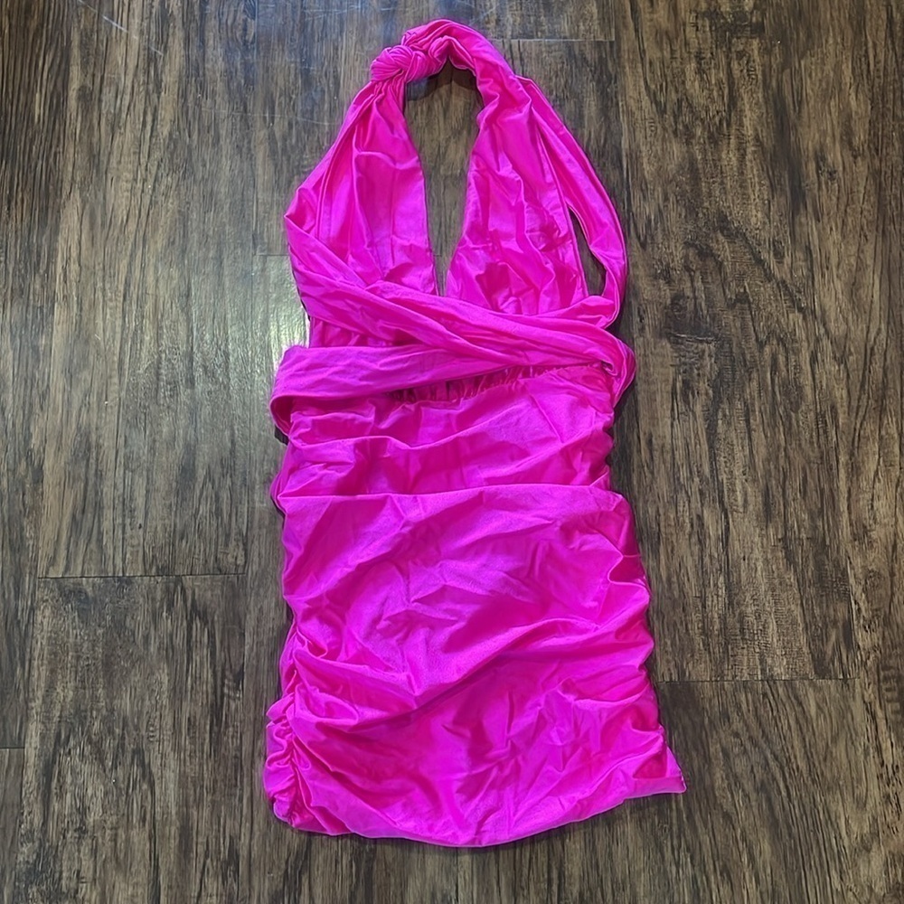 NWT Tiger Mist Danisa Multi-tie wrap halter sexy dress hot pink Small - Picture 3 of 10